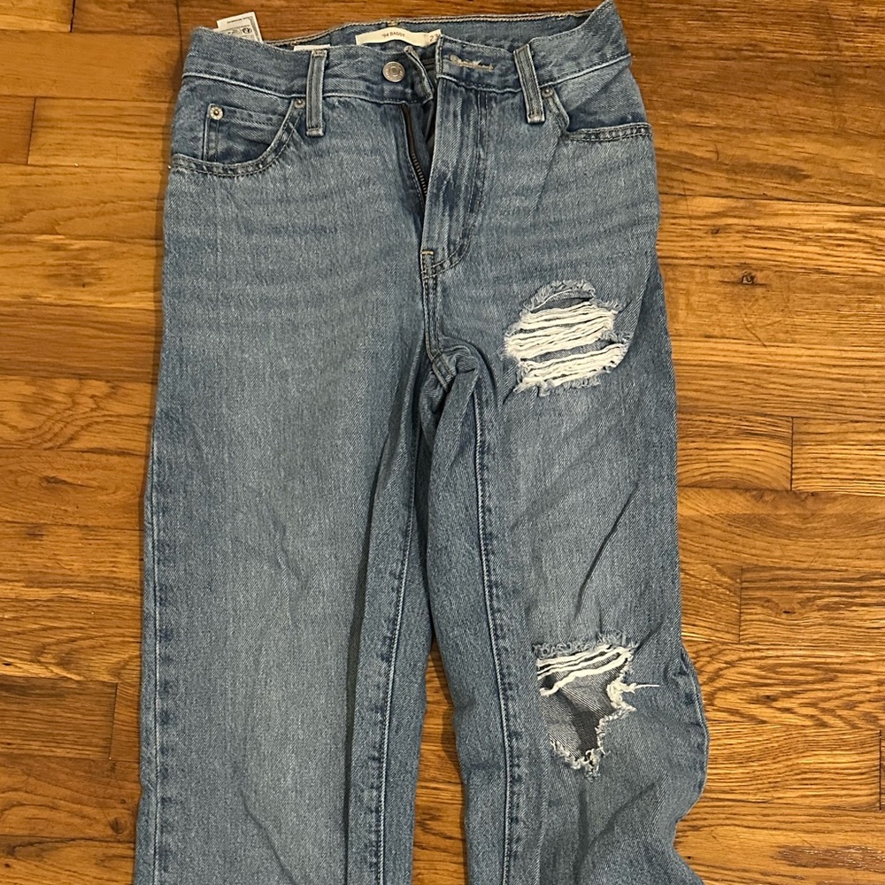 Distressed Blue Women's Levi’s 94’ baggy Jeans